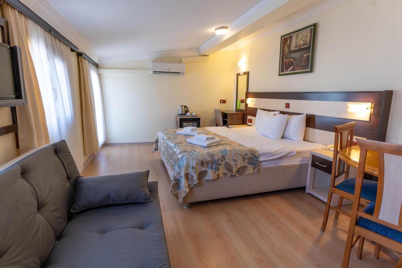 Hotel Karacam Foca Exterior photo