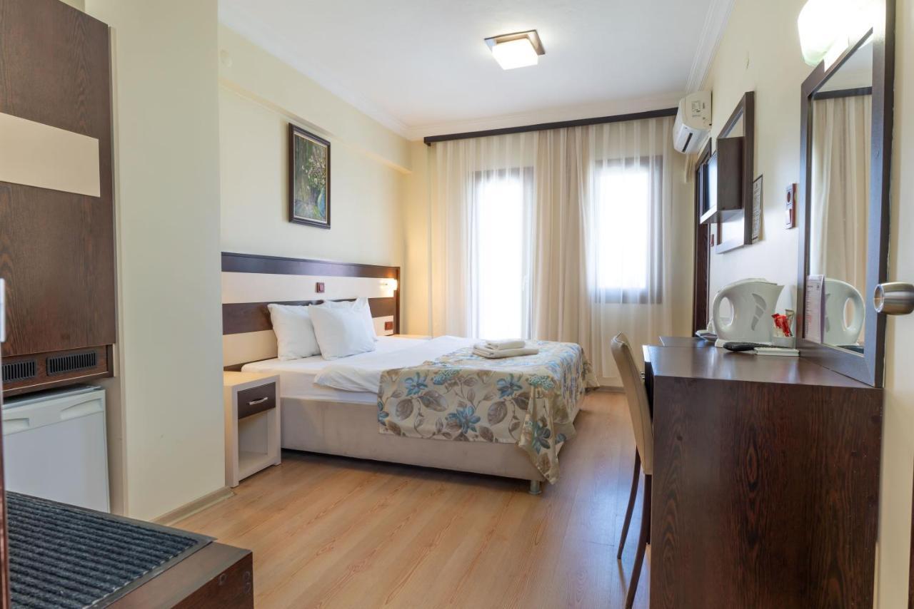 Hotel Karacam Foca Exterior photo