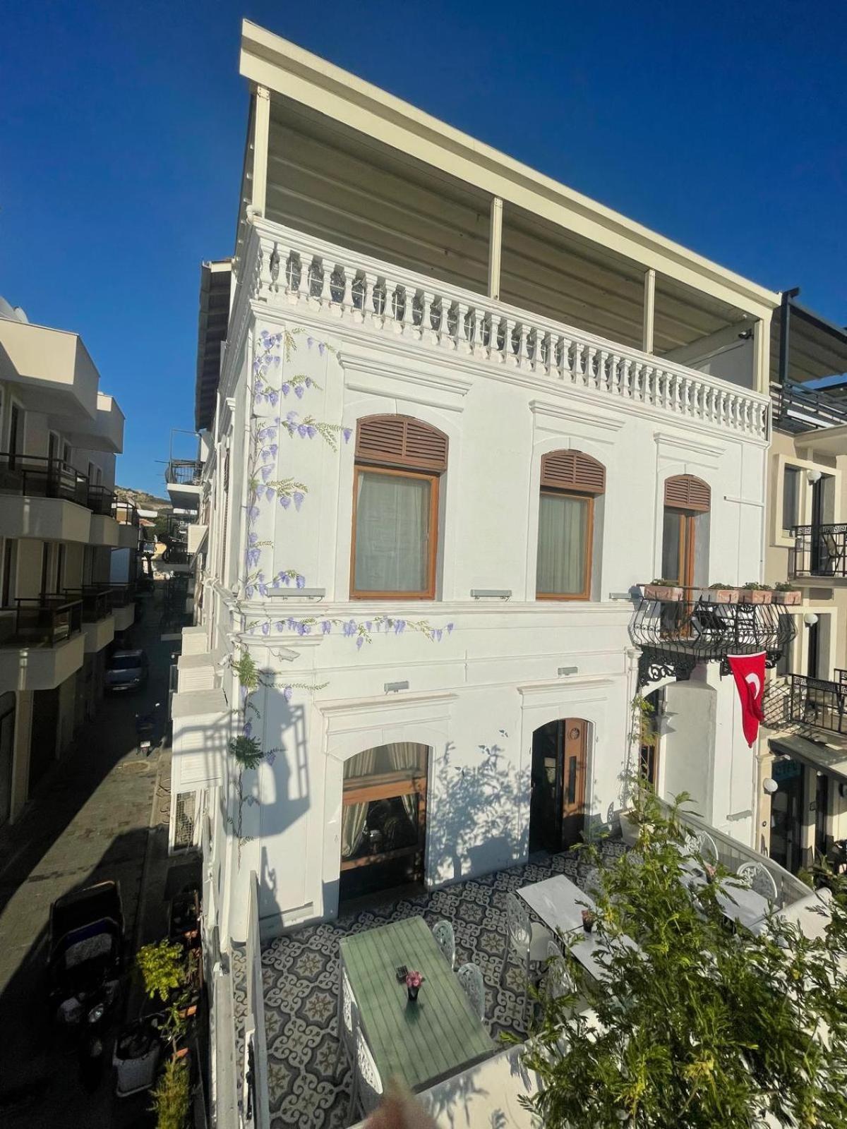 Hotel Karacam Foca Exterior photo